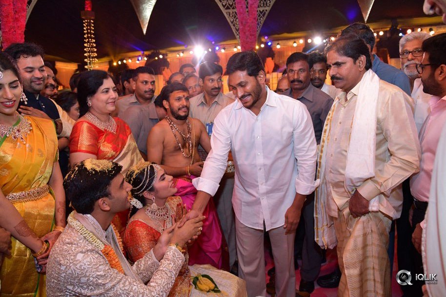 Celebs-at-NTV-Chairman-Narendra-Choudary-Daughter-Rachana-Wedding